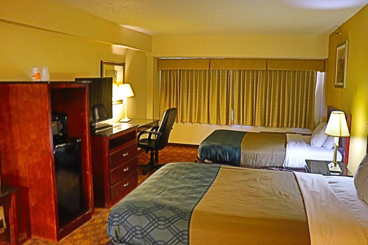 Rodeway Inn Sandston Εξωτερικό φωτογραφία