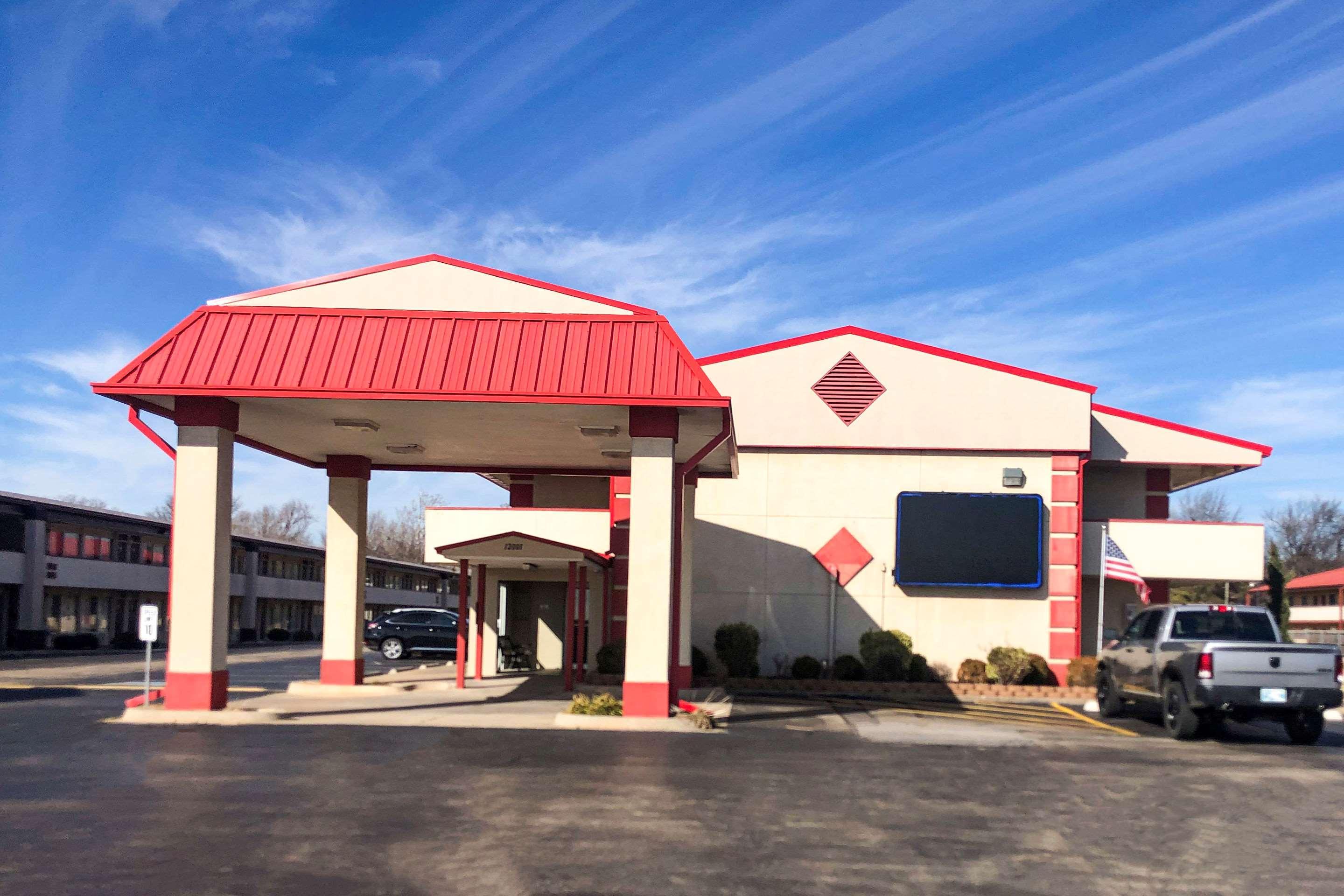 Rodeway Inn Sandston Εξωτερικό φωτογραφία