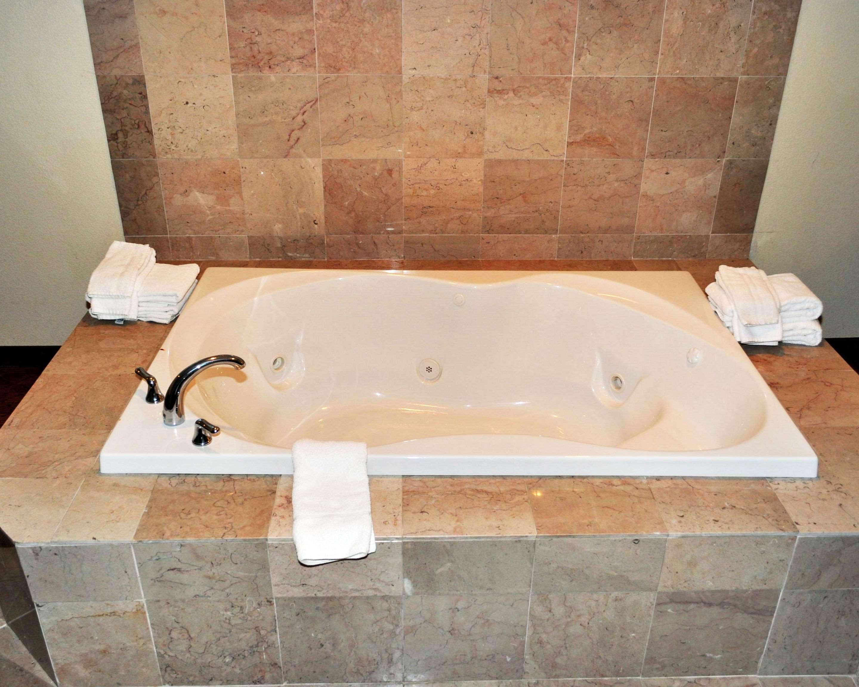 Rodeway Inn Sandston Εξωτερικό φωτογραφία