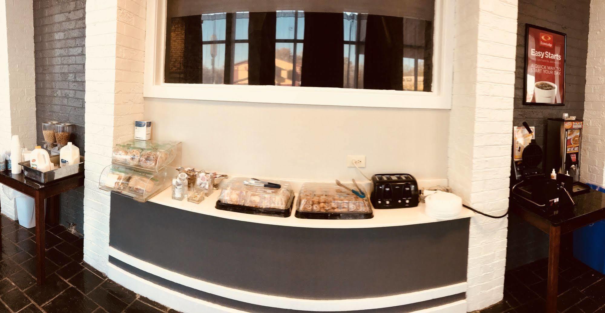 Rodeway Inn Sandston Εξωτερικό φωτογραφία